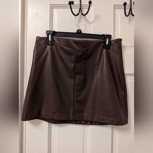 Brown fake leather mini skirt
